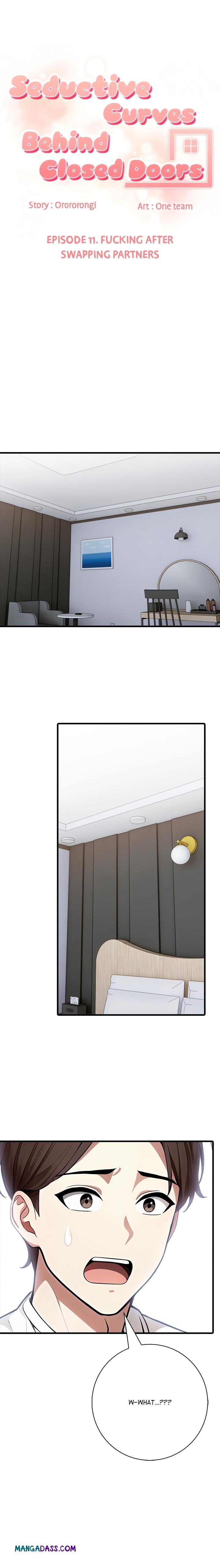 Seductive Curves Behind Closed Doors - Chapter 11 Page 1